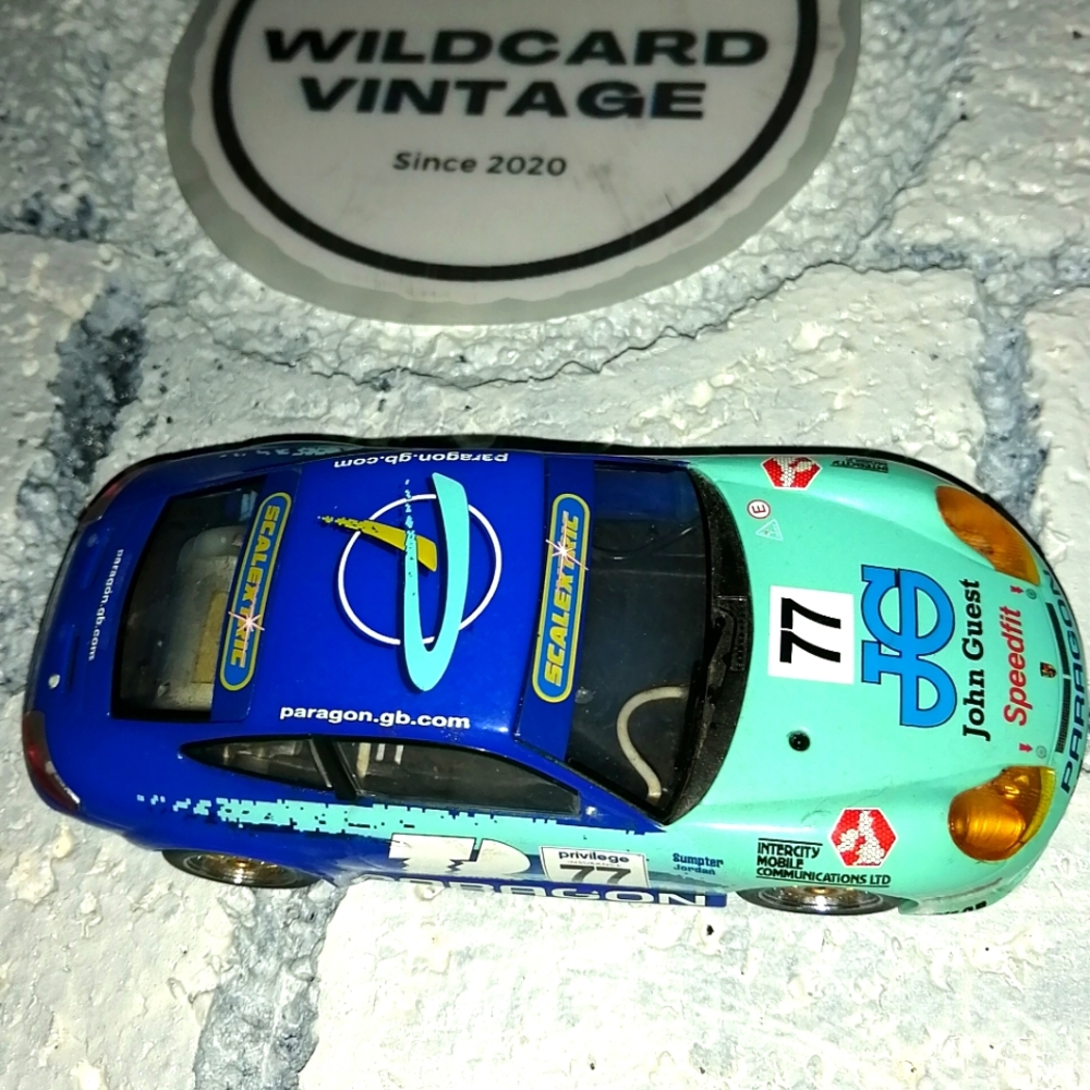 Scalextric Porsche 911 GTR 1-32 scale